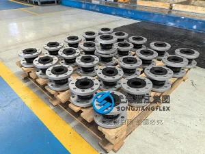 DN80 PN25 marine rubber expansion joint with EPDM single arch and SS304 flanges, dacromet coated for superior salt spray resistance in shipboard HVAC systems.