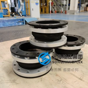 Custom DN150 aviation refueller rubber compensator, 130mm length, hand-built winding process with non-standard aluminum alloy flanges and internal SS304 vacuum ring.