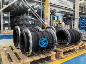 DN350 multi-arch rubber expansion joint, 600mm face-to-face length, hand-built NR construction with thick zinc coated flanges for pipeline settlement compensation.