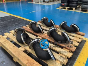 Custom 90° rubber elbow with SS316 flange, marine pipeline flexible connector with high-integrity asymmetric design.