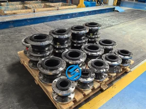 DN150 PN16 premium NBR rubber expansion joint, SS316 flanges for nuclear EDG fuel line, high-integrity rubber bellow, flexible below for standby power systems.