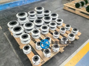 White powder coated flange rubber compensator, DN100 PN25 EPDM high-pressure expansion joint for FPSO marine oil and gas