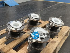 PTFE lined rubber flexible joint, 150LB DN80 standard 150mm chemical rubber expansion joint with SS304 flanges for reactor pumps.